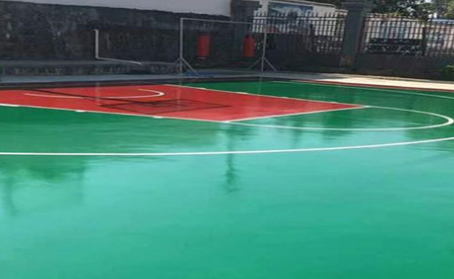 昆明篮球场翻新地面